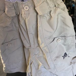 Aftco shorts size 26. Khaki.